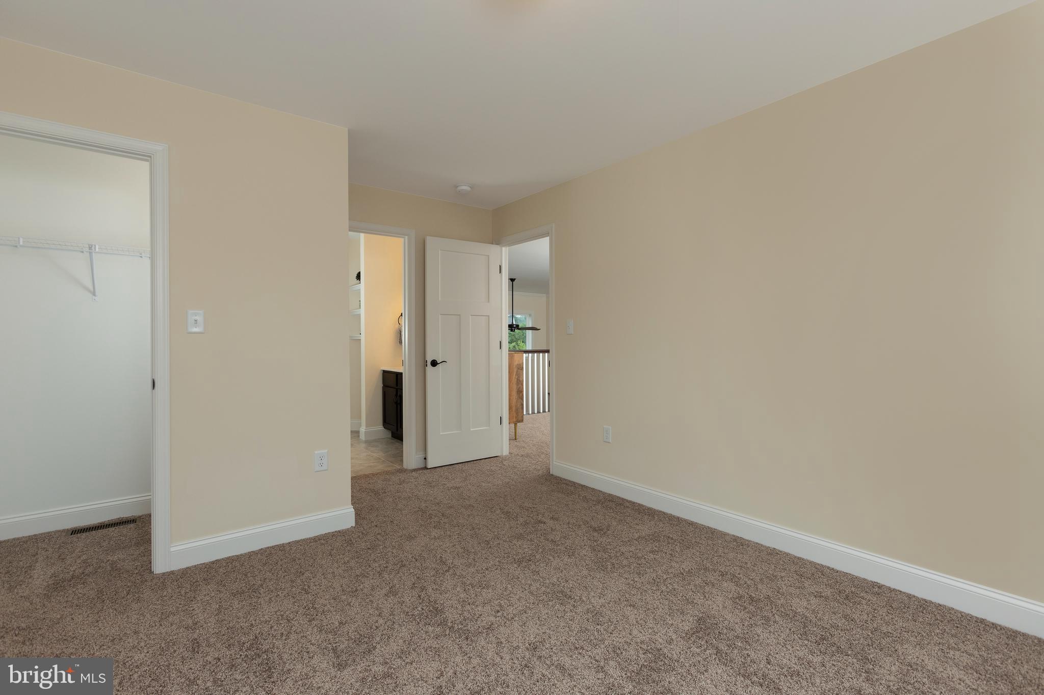 WILSHIRE ESTATES - Residential