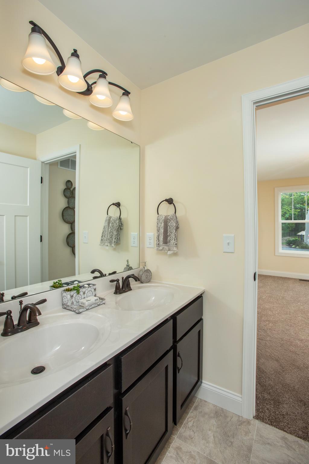 WILSHIRE ESTATES - Residential