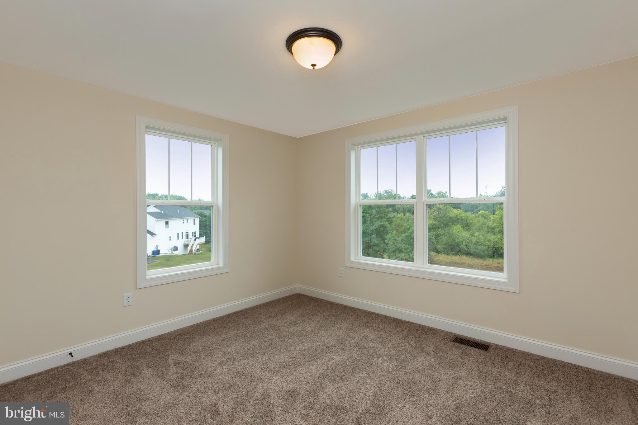 WILSHIRE ESTATES - Residential