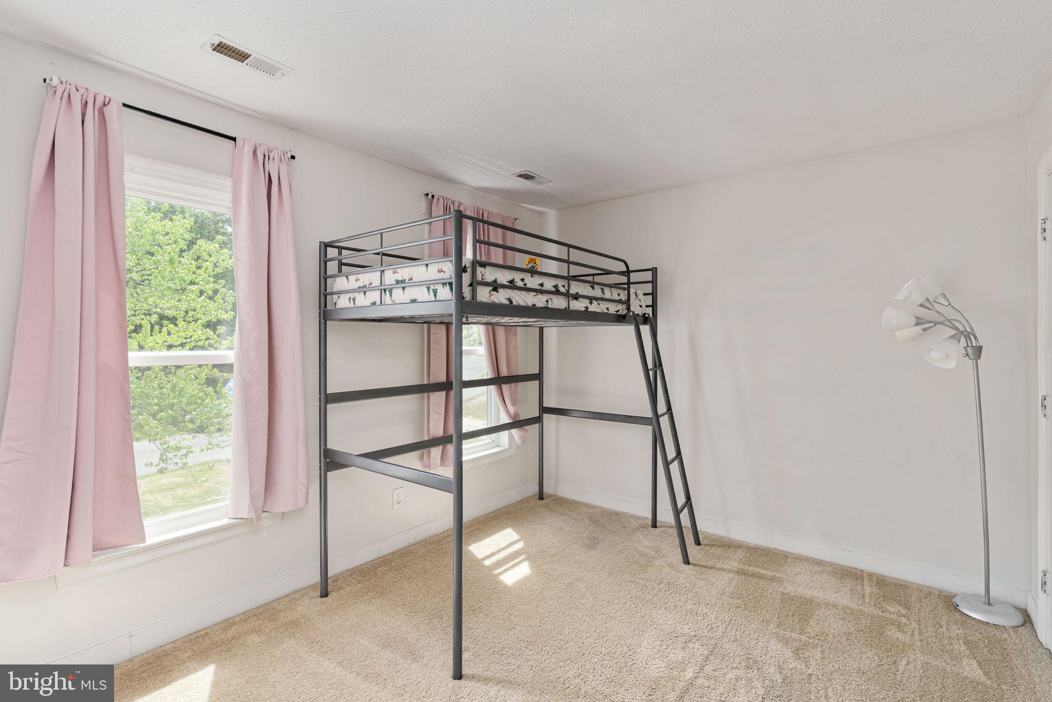 WILLOW OAKS - Residential