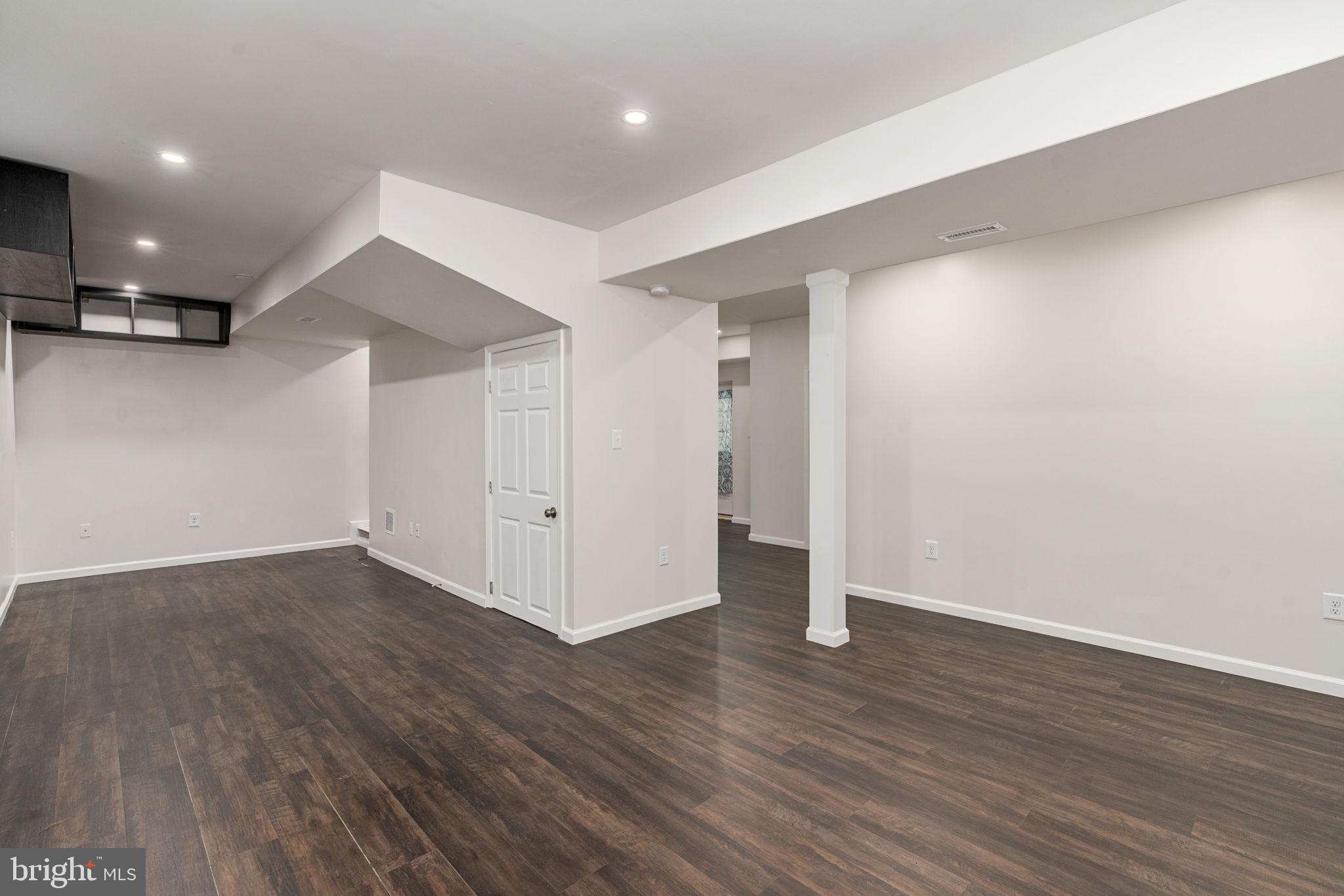 WILLOW OAKS - Residential