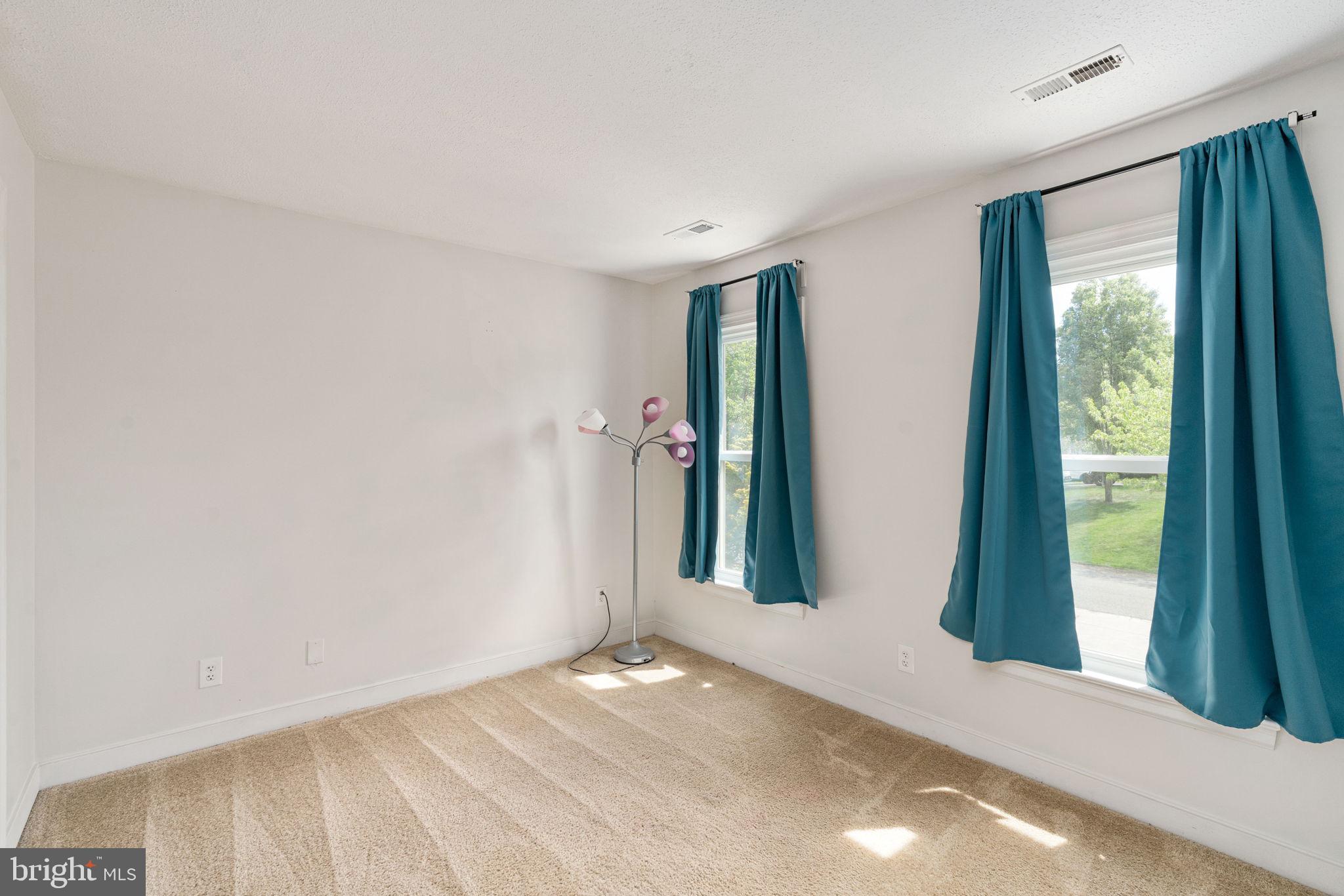 WILLOW OAKS - Residential