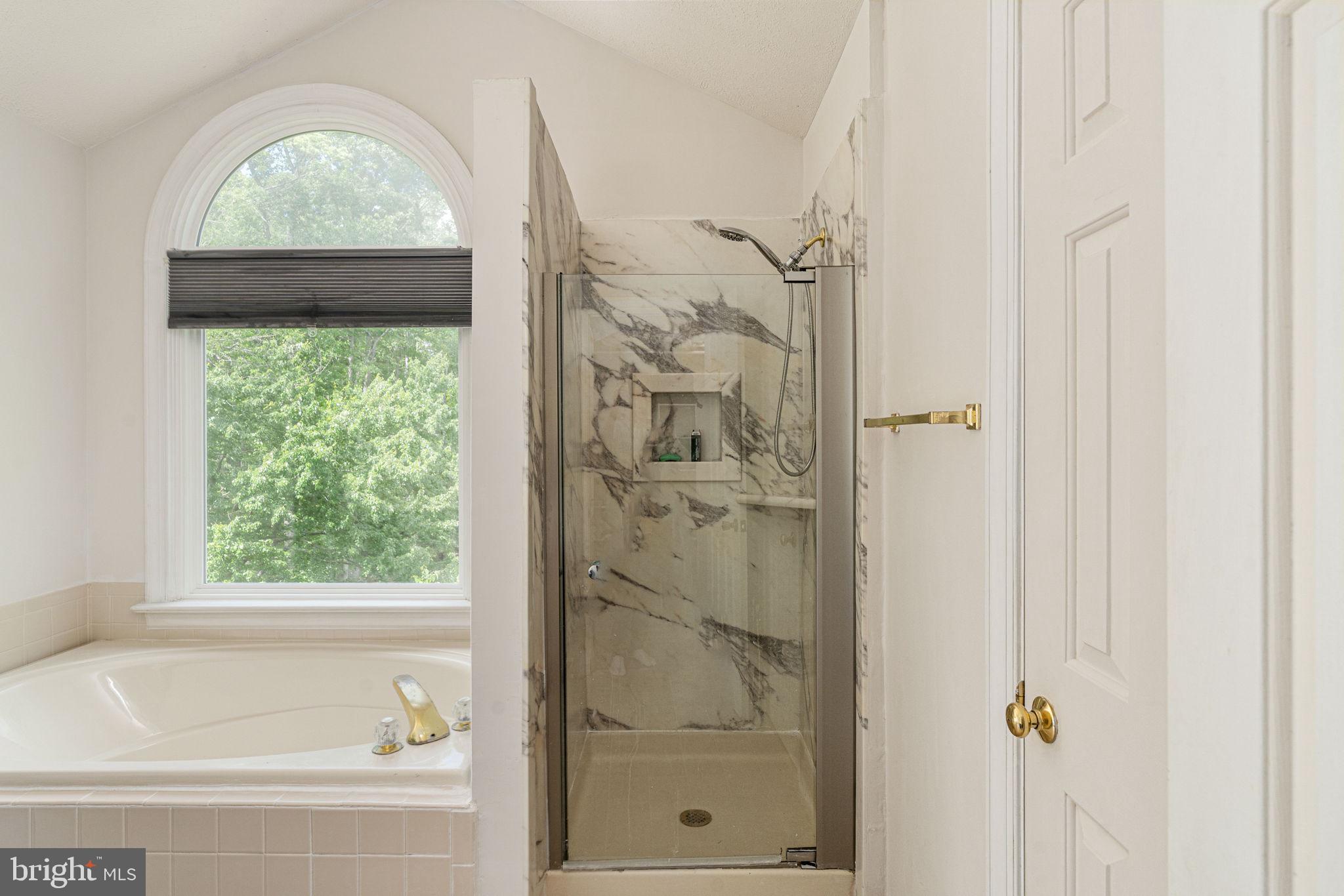 WILLOW OAKS - Residential