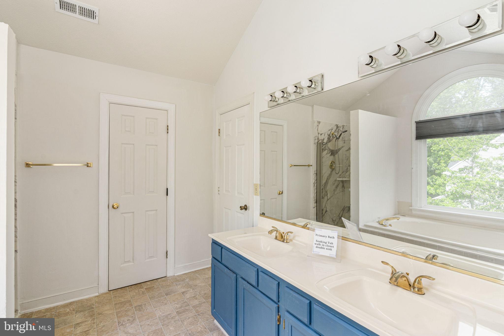 WILLOW OAKS - Residential