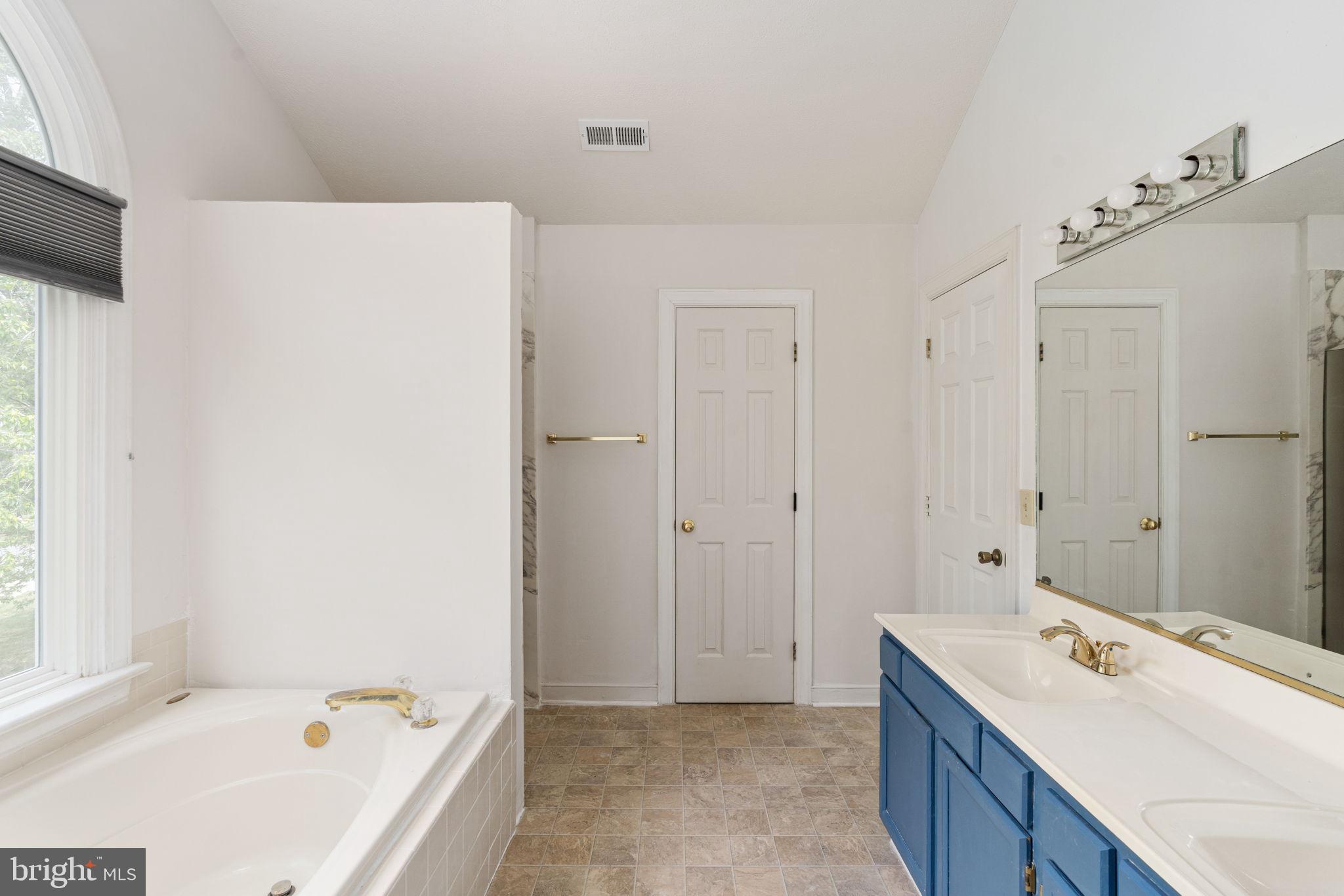 WILLOW OAKS - Residential