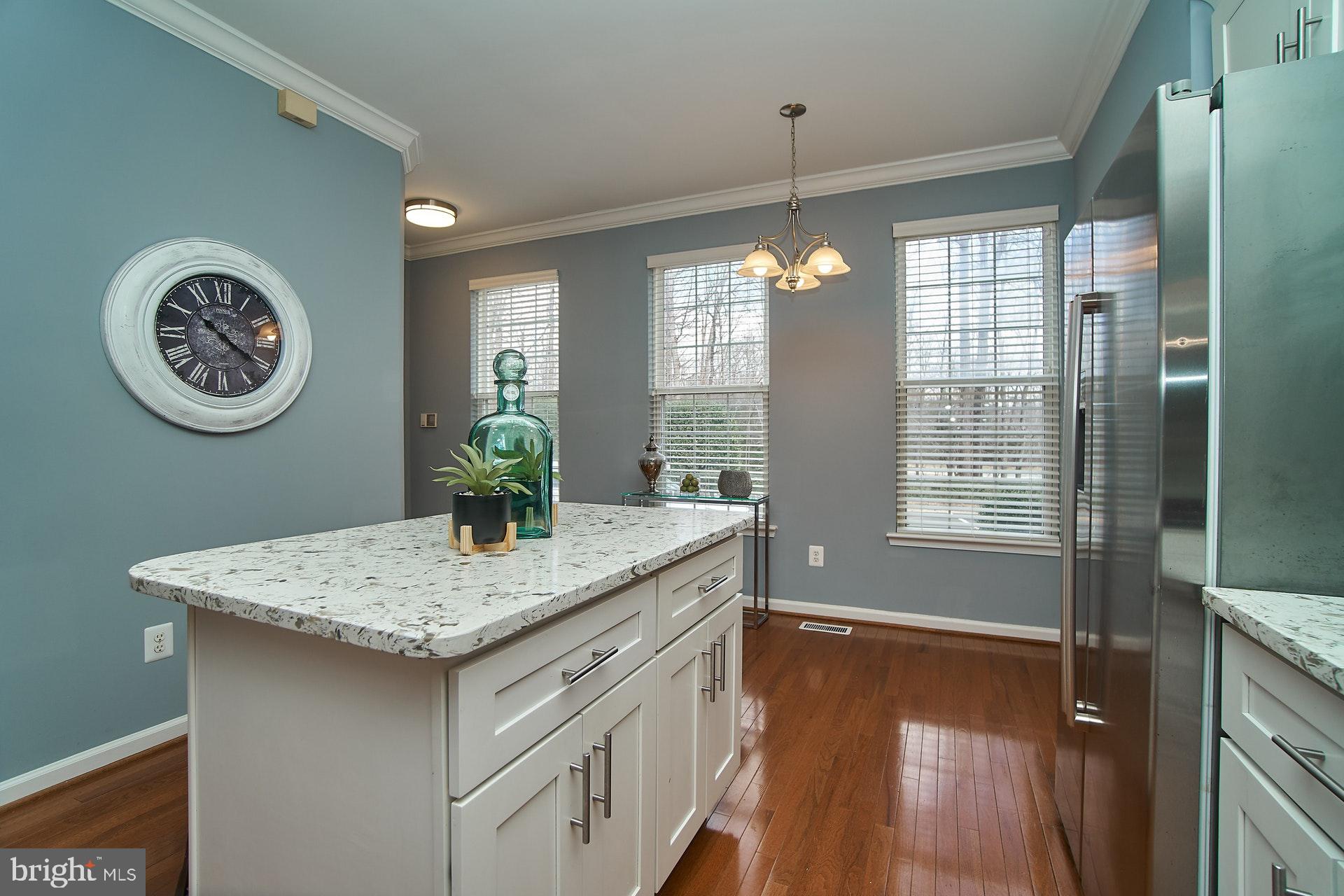 VINTAGE PLACE - Residential