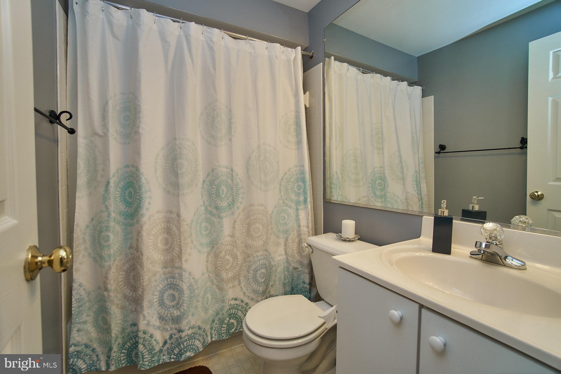 VINTAGE PLACE - Residential