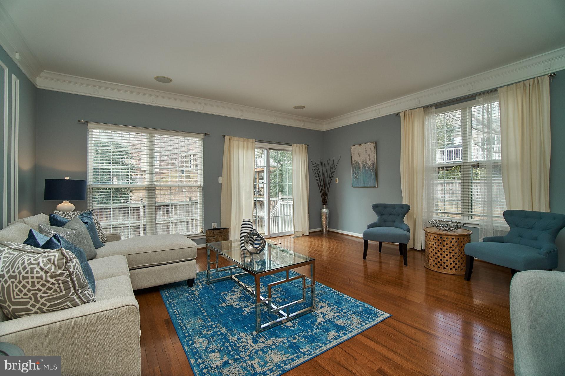 VINTAGE PLACE - Residential