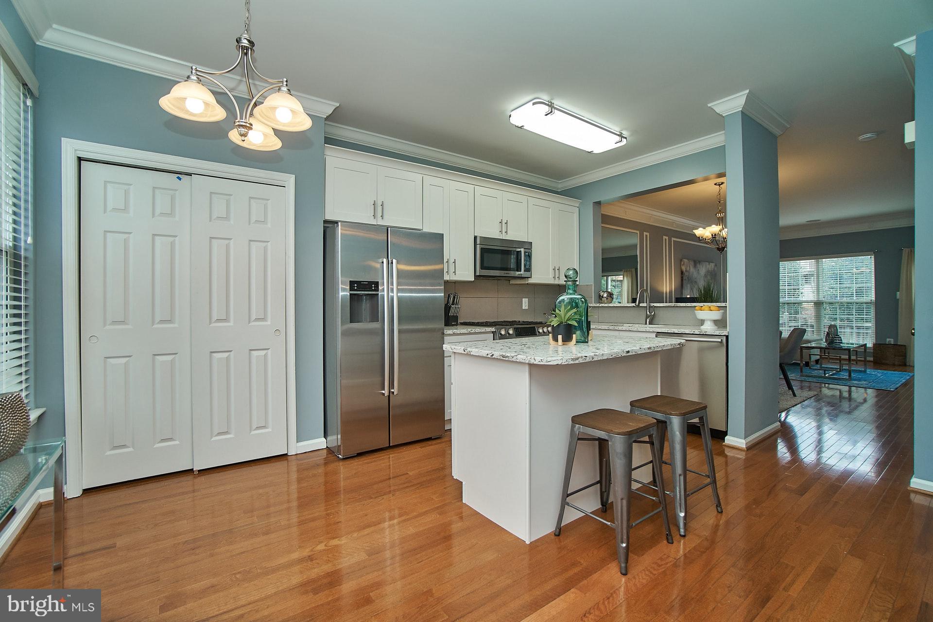 VINTAGE PLACE - Residential