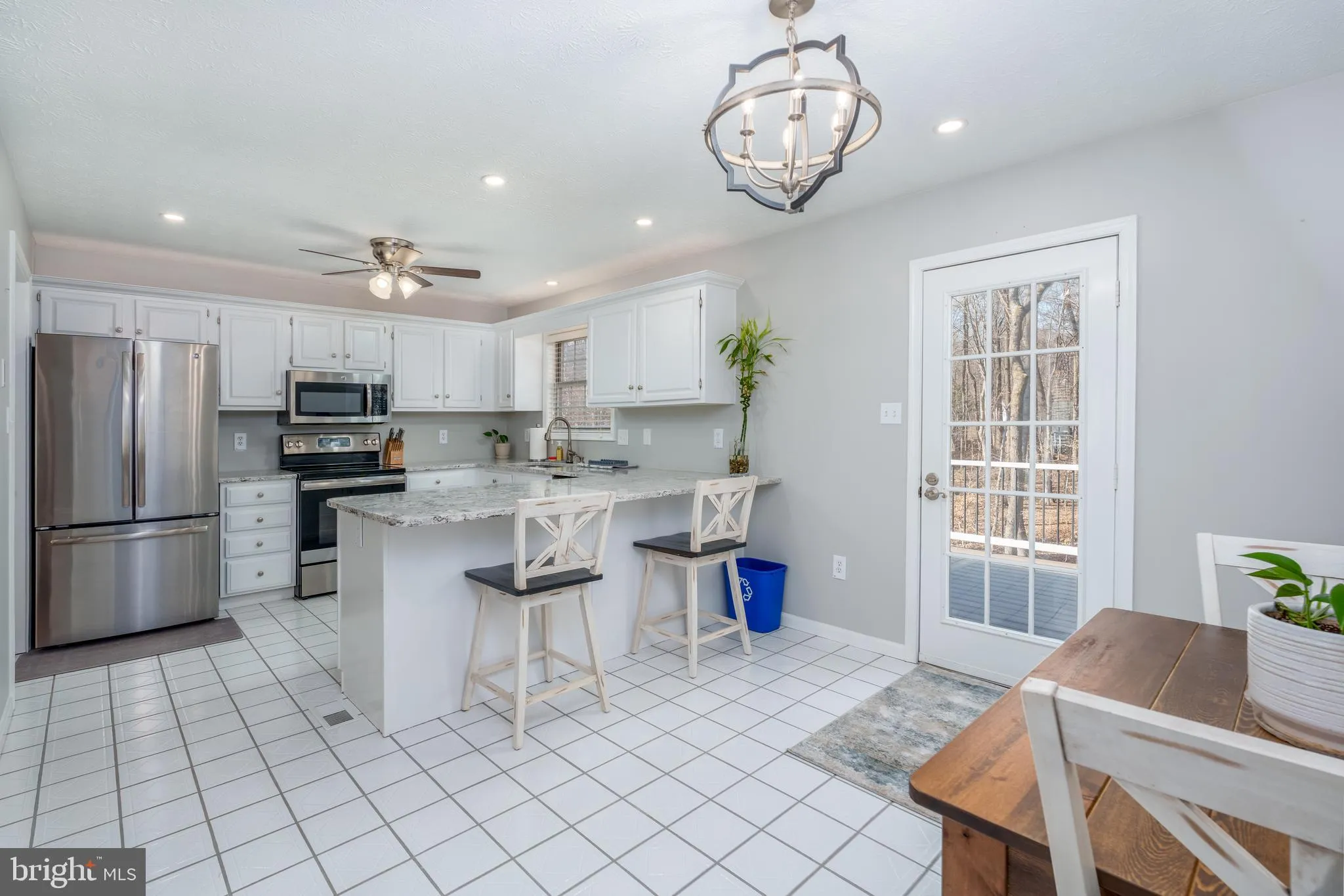 Elkton, Maryland 21921, United States, 3 Bedrooms Bedrooms, ,2 BathroomsBathrooms,Residential,Pending,11831