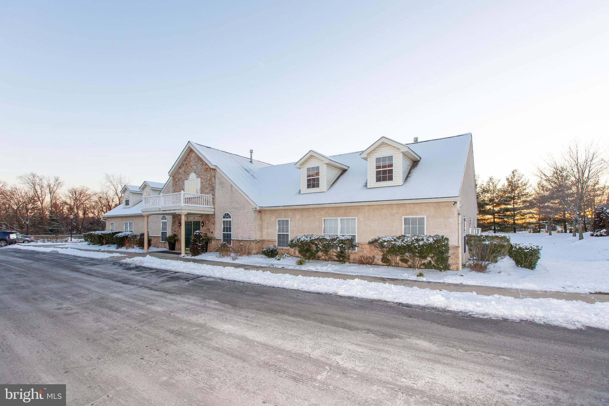 STUARTS KEEP - Residential