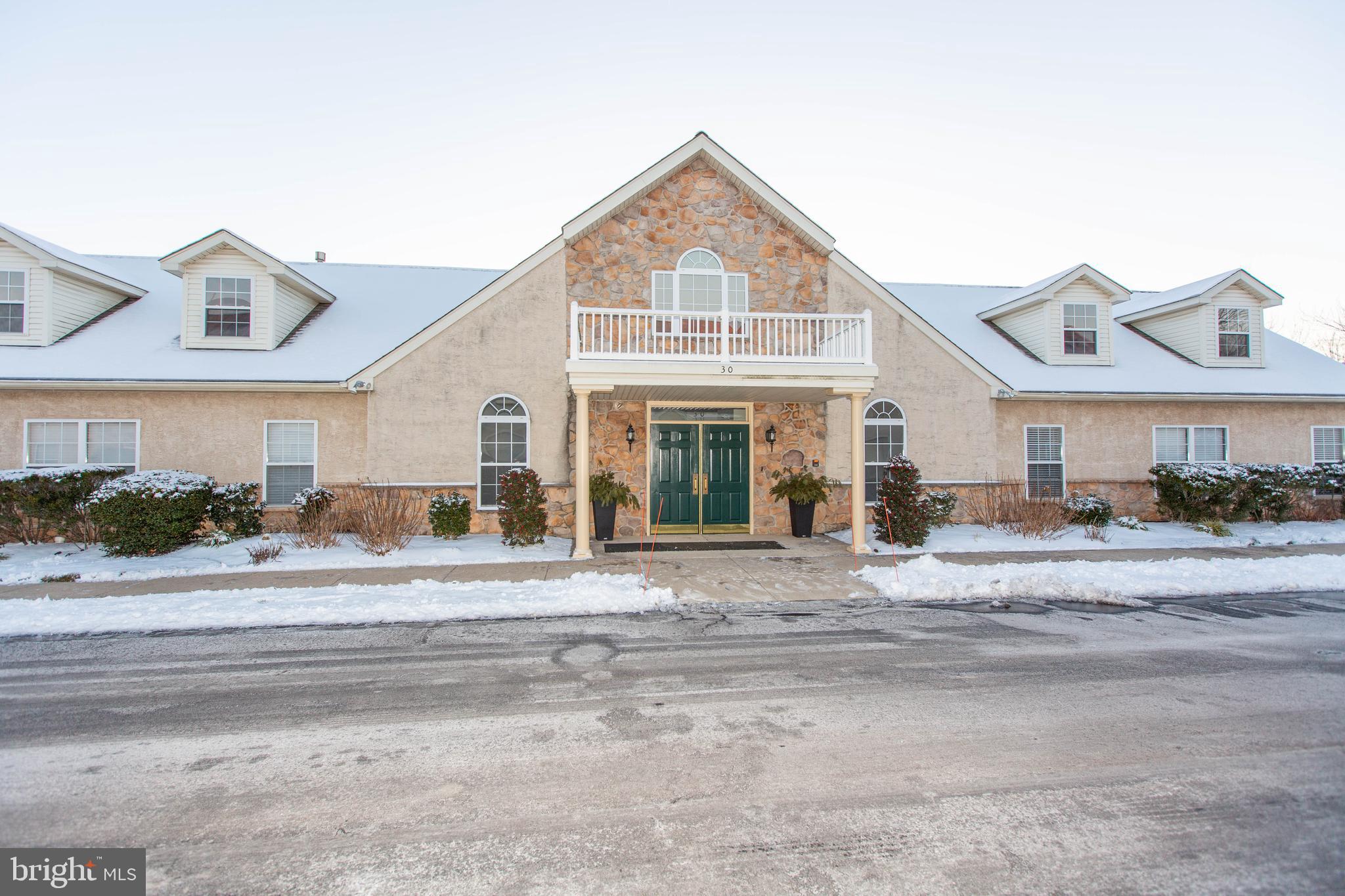 STUARTS KEEP - Residential