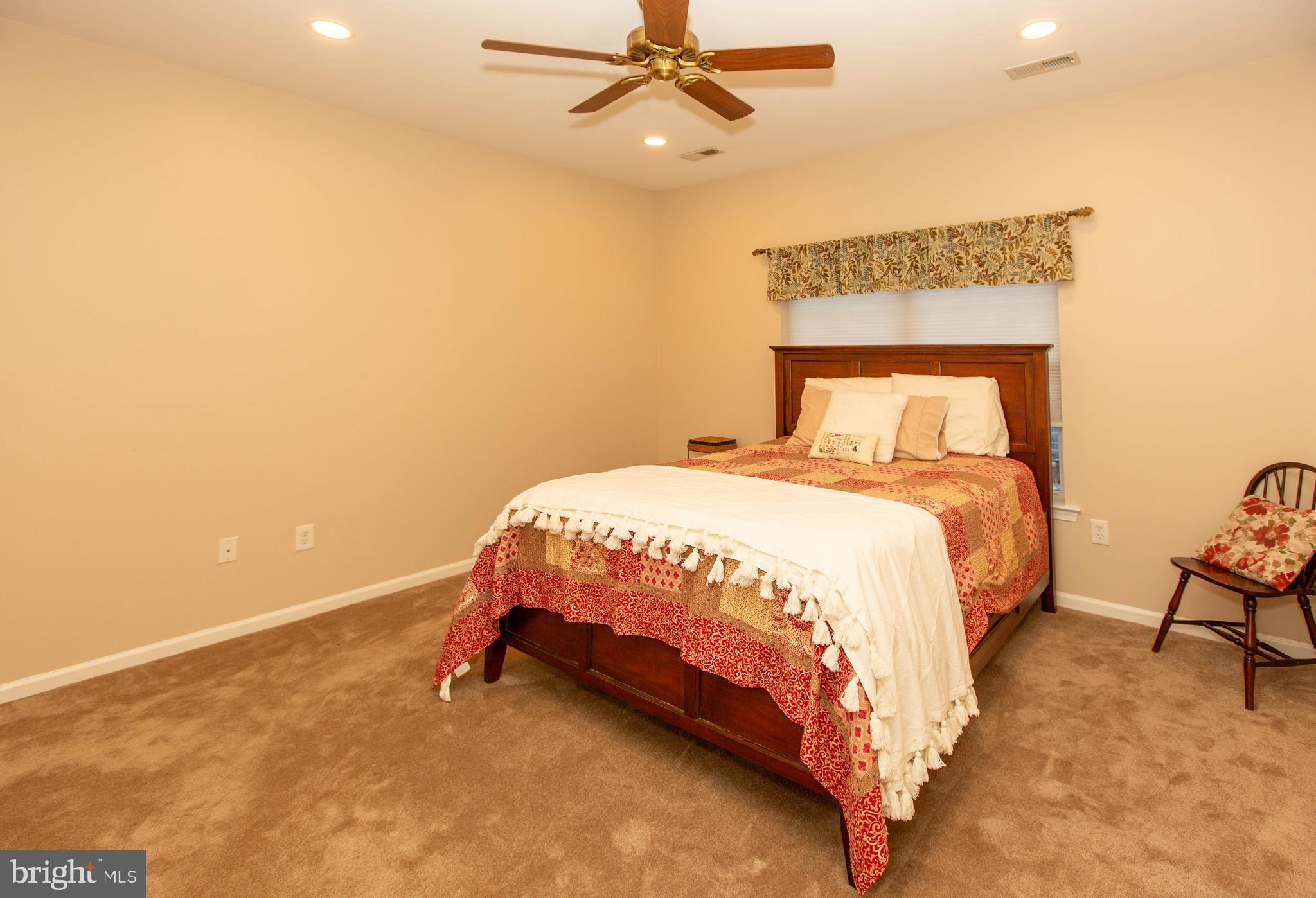 STUARTS KEEP - Residential