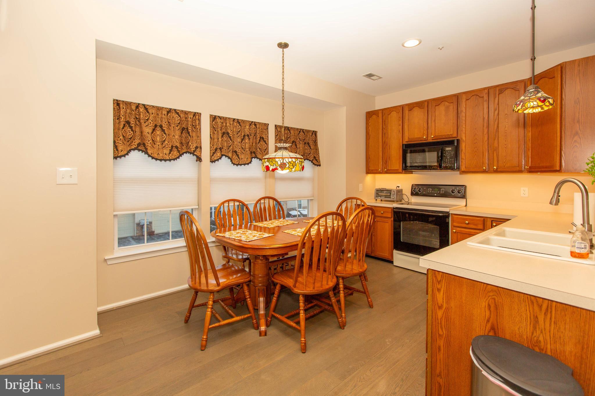 STUARTS KEEP - Residential