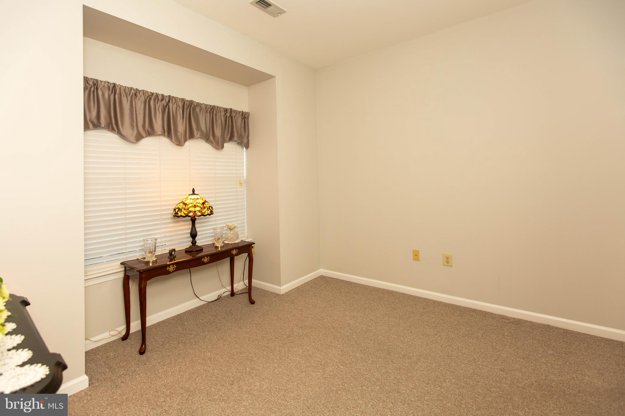 STUARTS KEEP - Residential