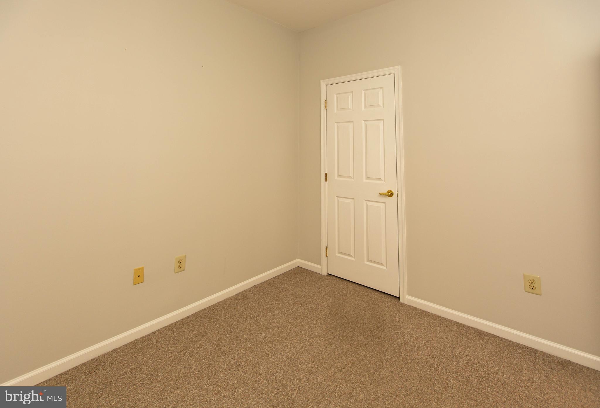 STUARTS KEEP - Residential