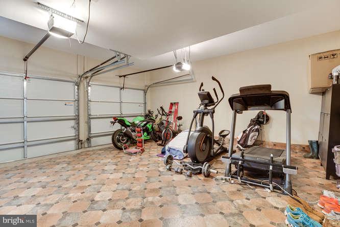 CHANTILLY - Residential