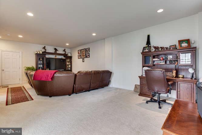 CHANTILLY - Residential