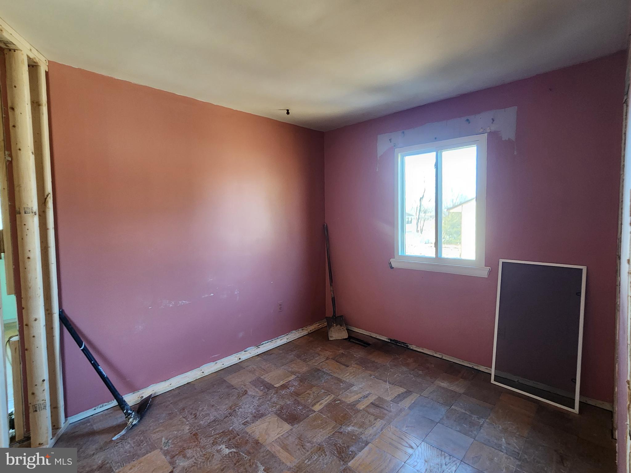 GAITHERSBURG - Residential