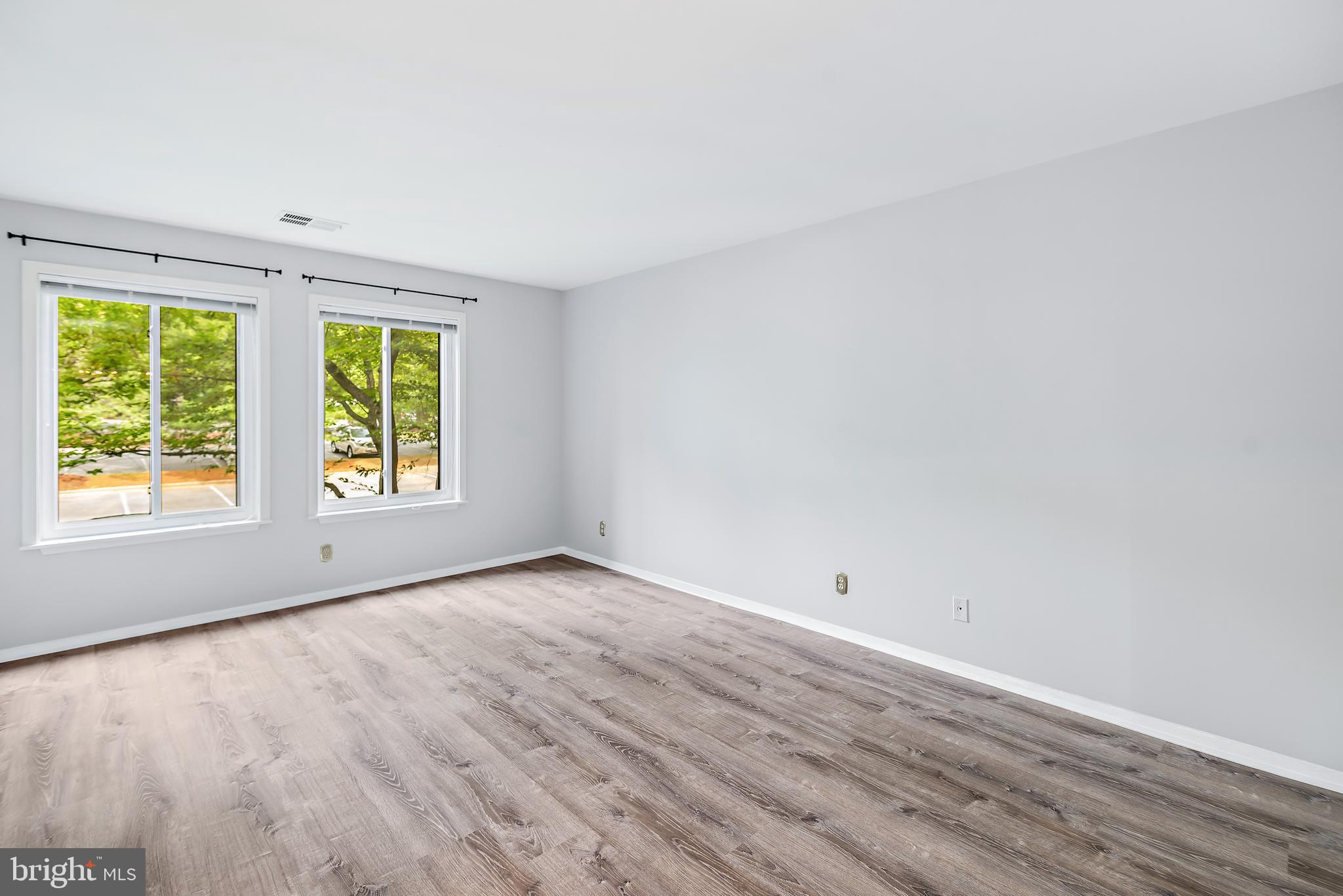 GEORGETOWN VILLAGE - Residential Lease