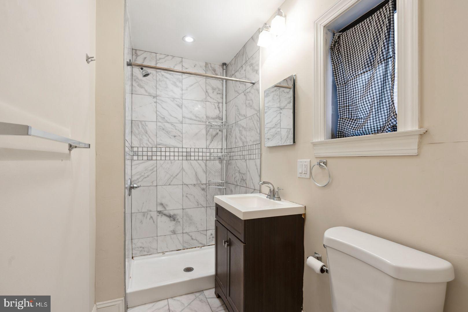 PHILADELPHIA - Residential Lease