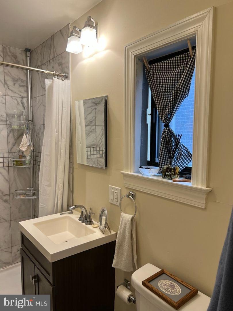 PHILADELPHIA - Residential Lease