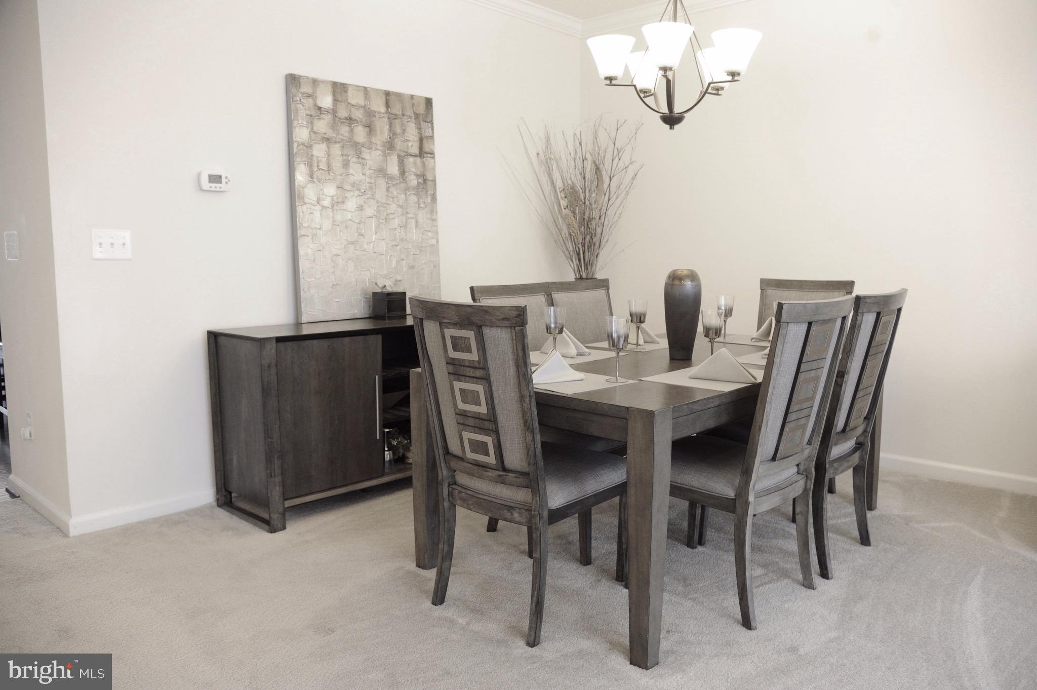 LOUDOUN CROSSING CONDOMINIUM - Residential