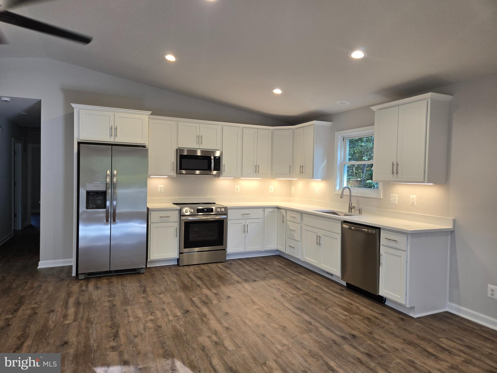 SHEN FARMS RIVERVIEW - Residential