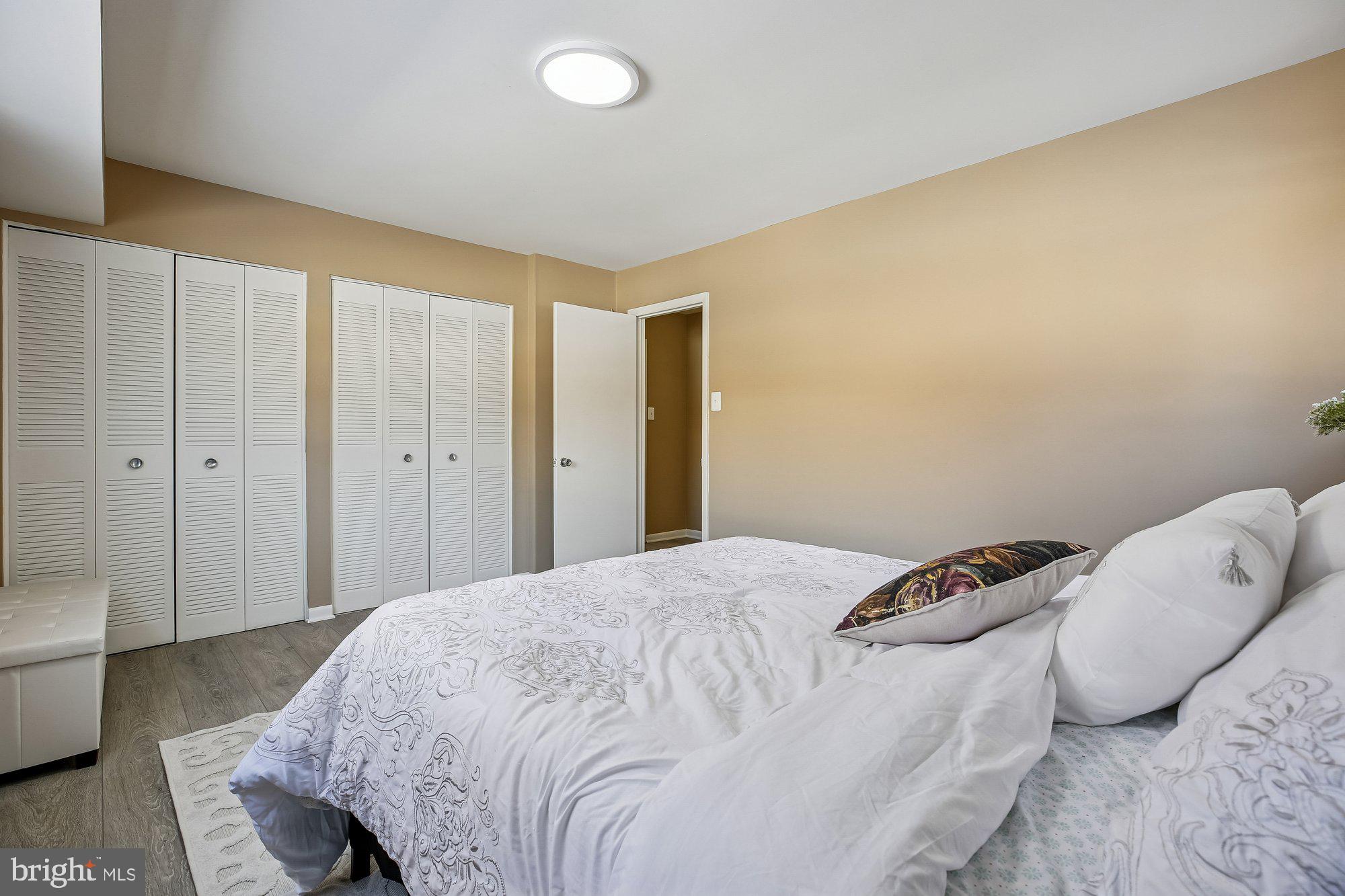 PARKSIDE CONDOMINIUMS - Residential