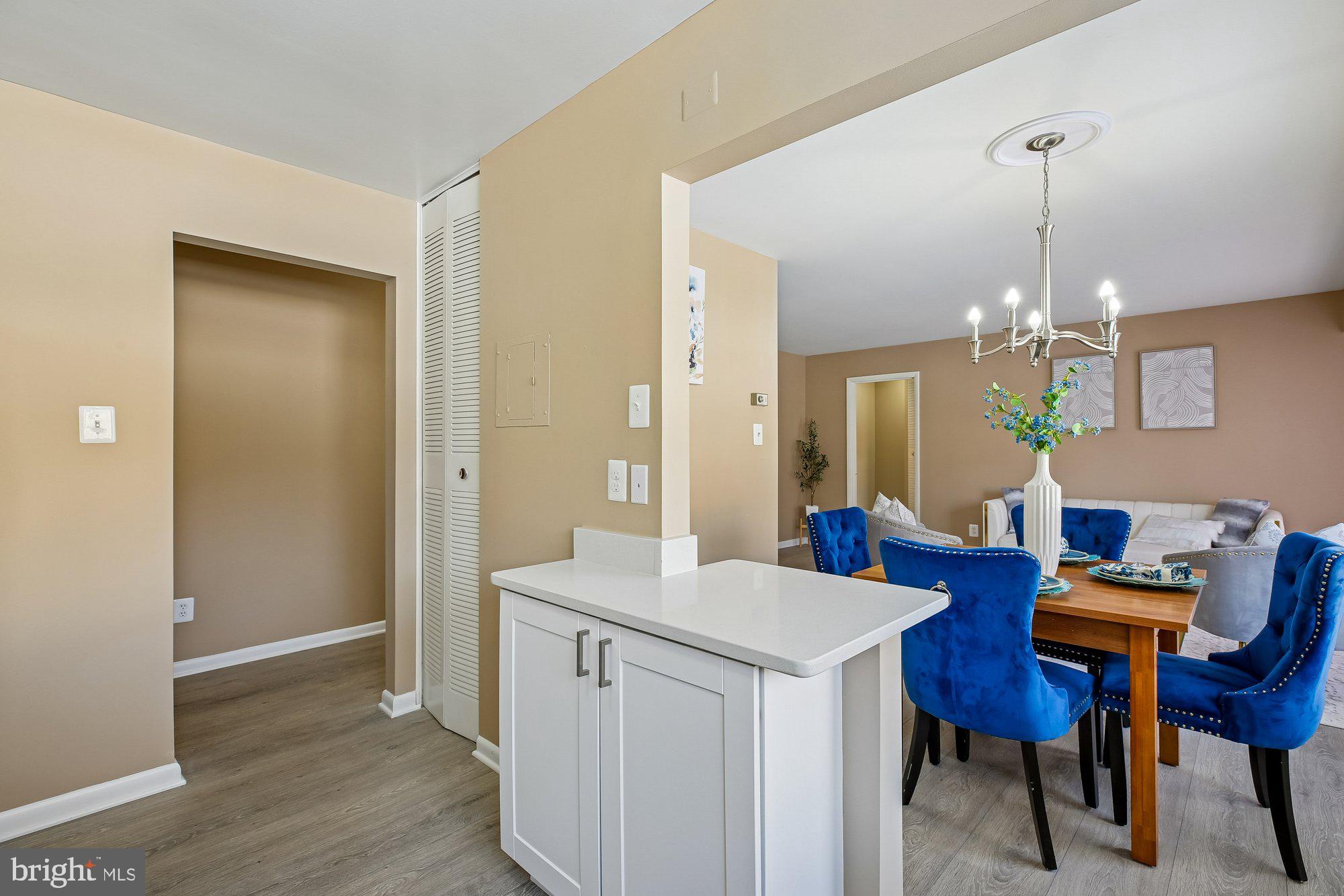 PARKSIDE CONDOMINIUMS - Residential