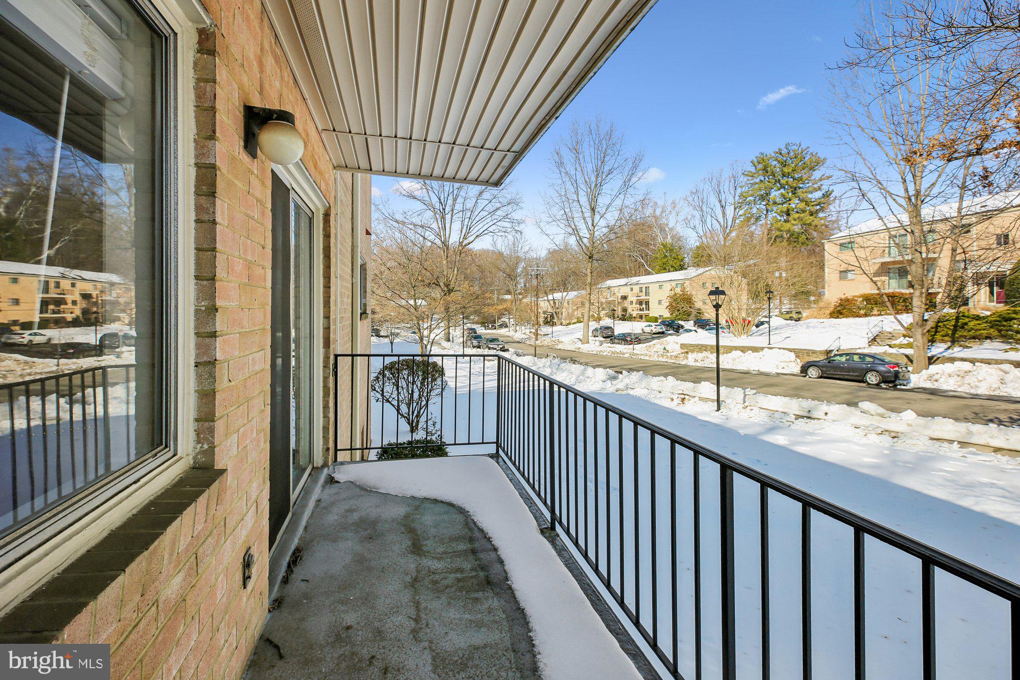 PARKSIDE CONDOMINIUMS - Residential