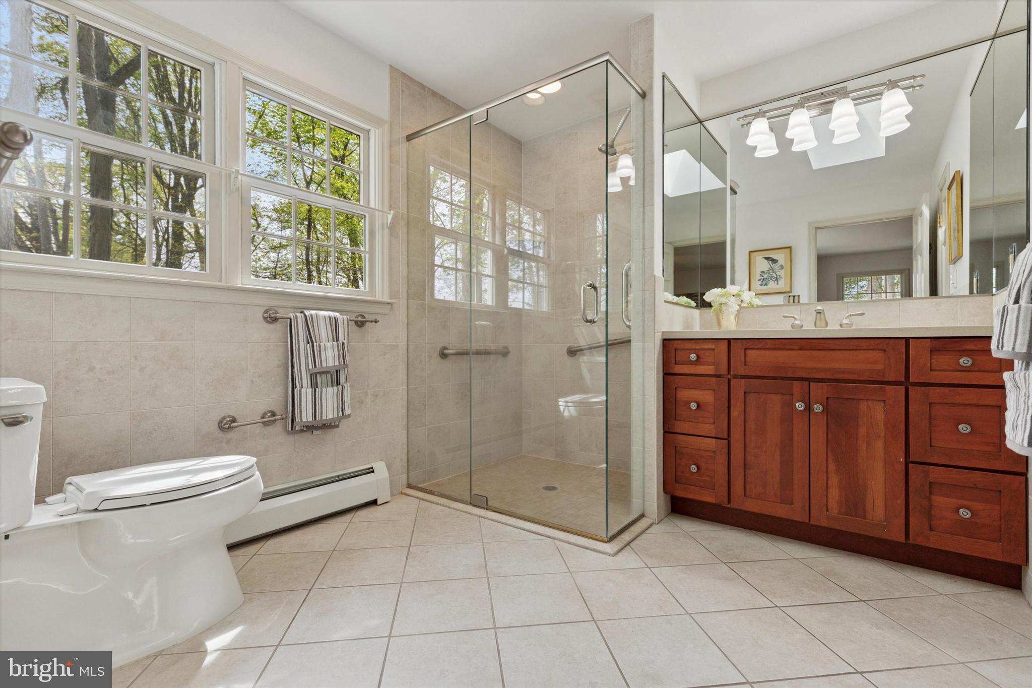 TOWER HILL - Residential