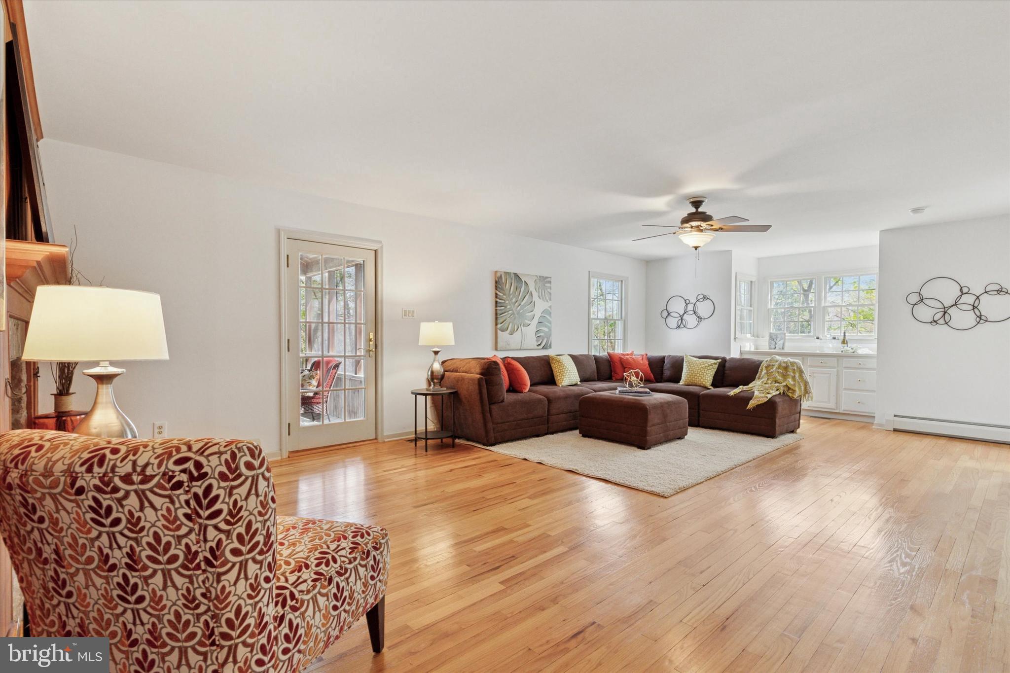 TOWER HILL - Residential