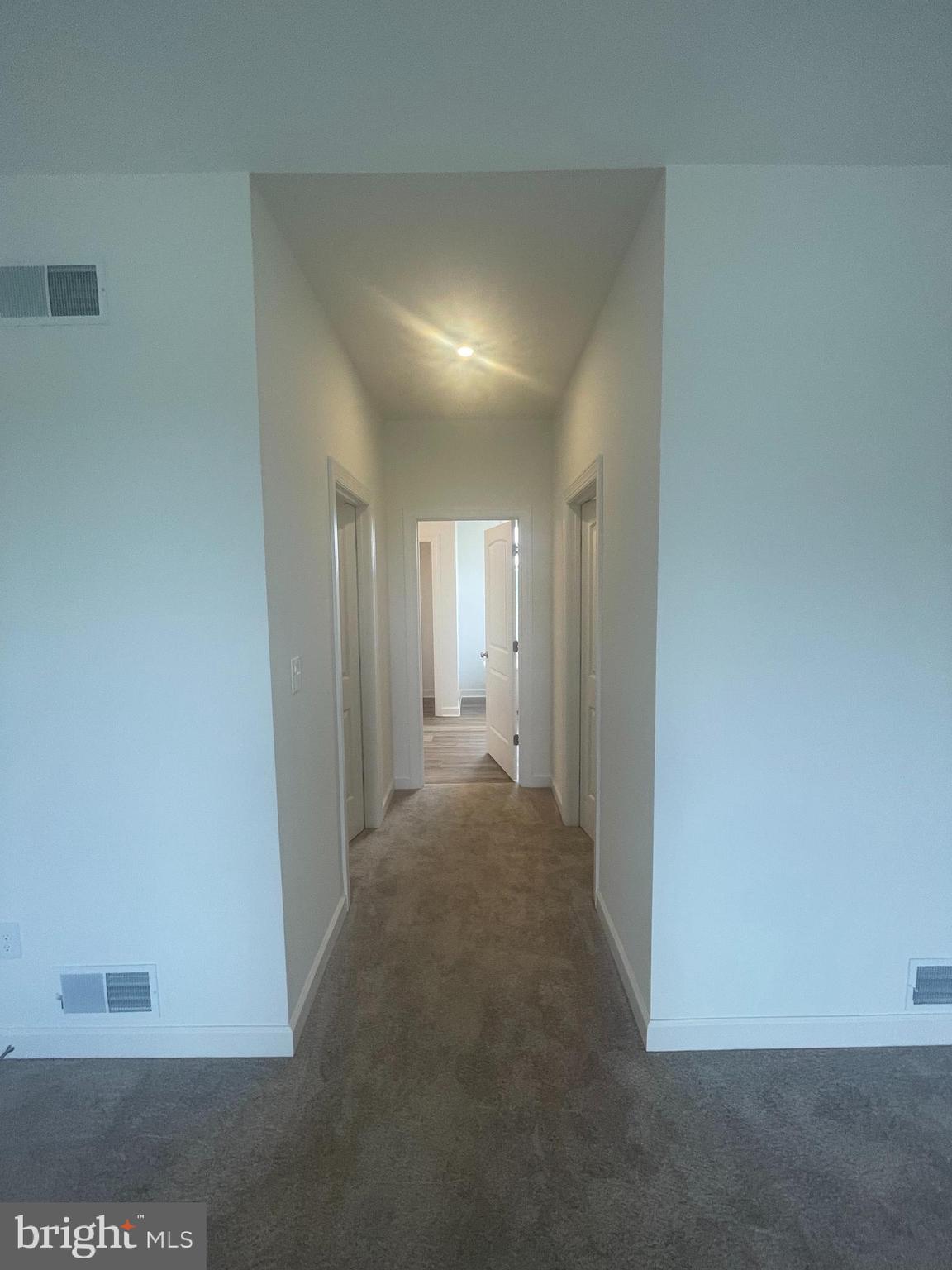 STEEPLE CHASE - Residential