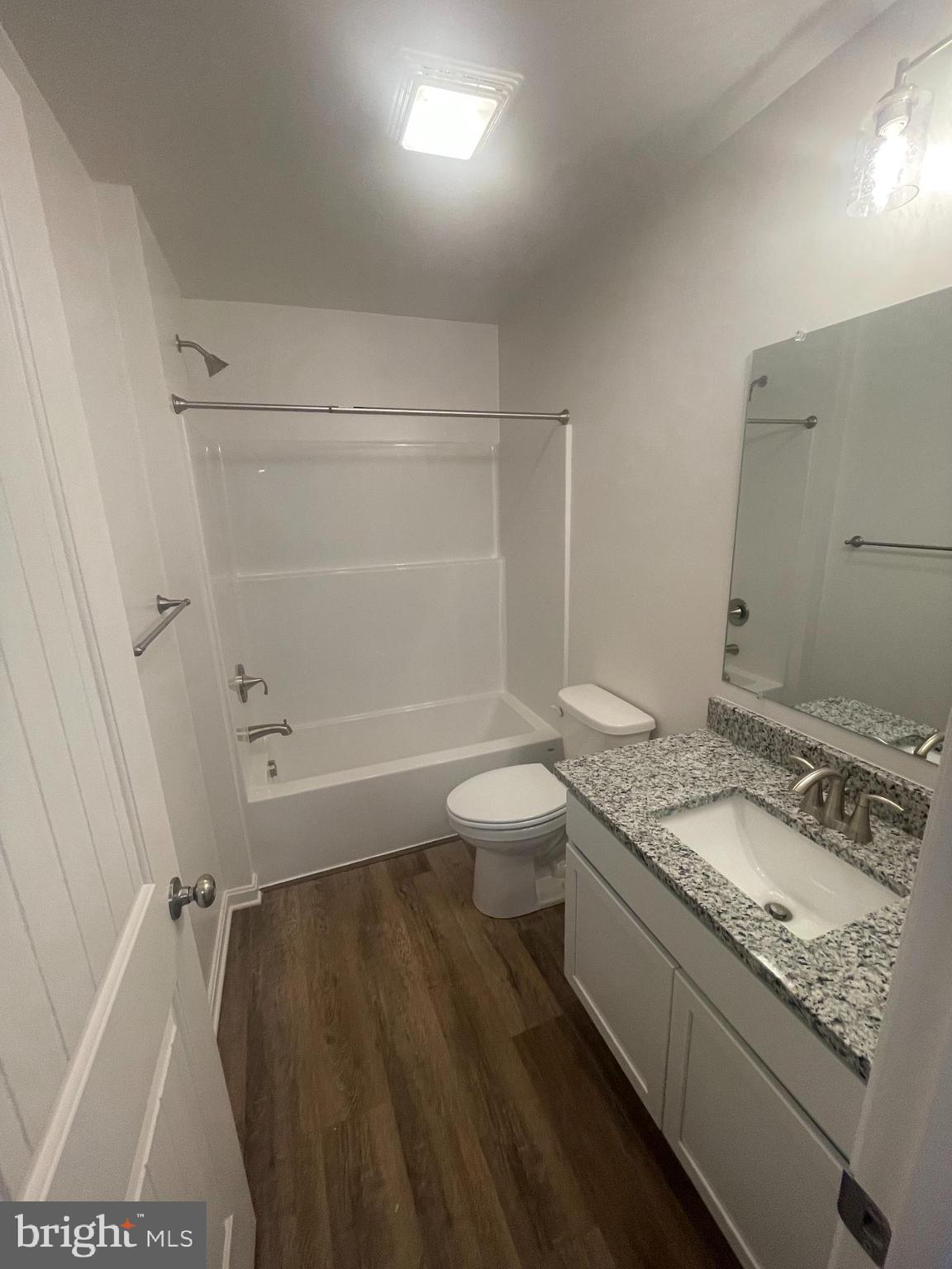 STEEPLE CHASE - Residential