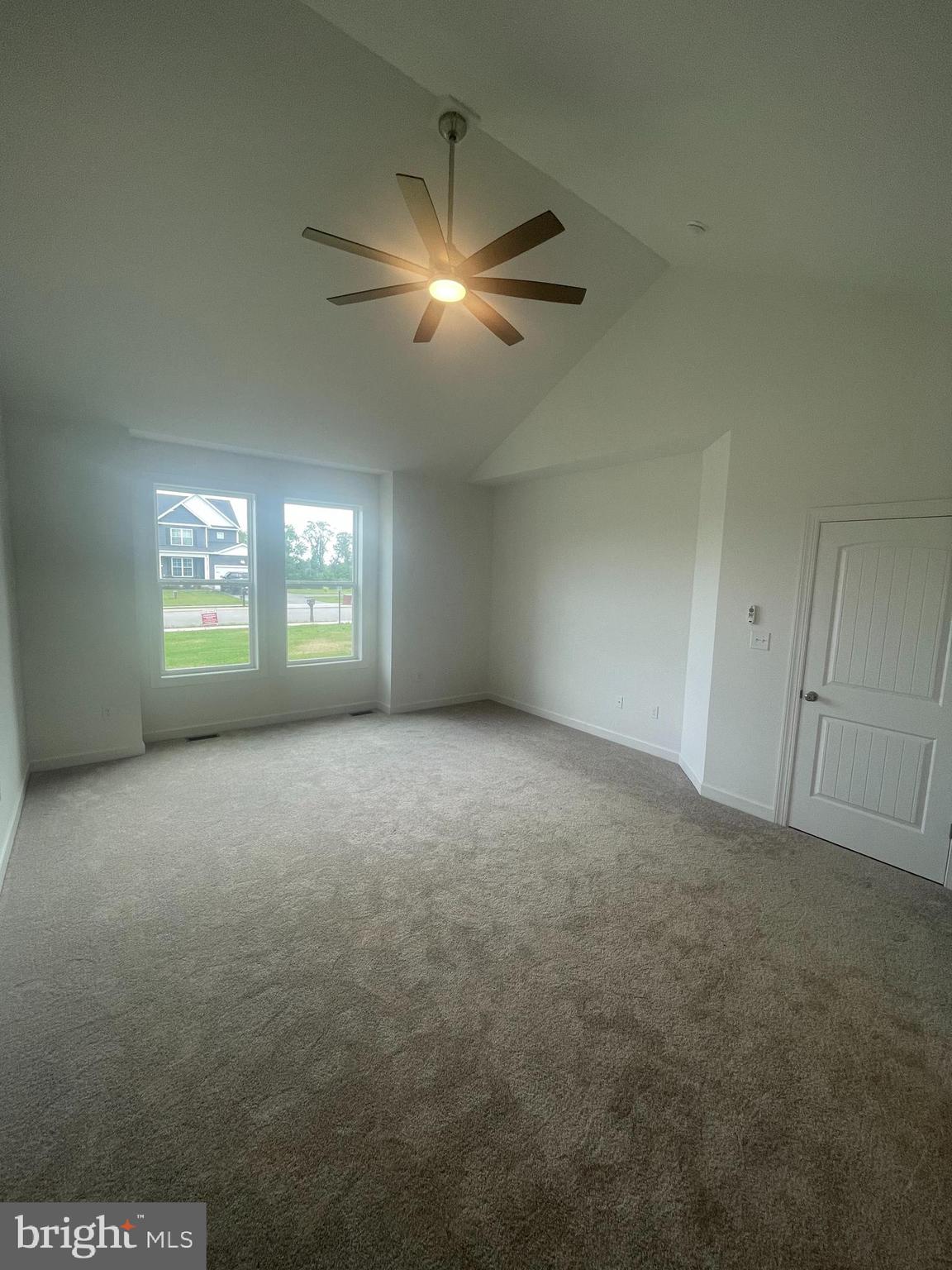 STEEPLE CHASE - Residential