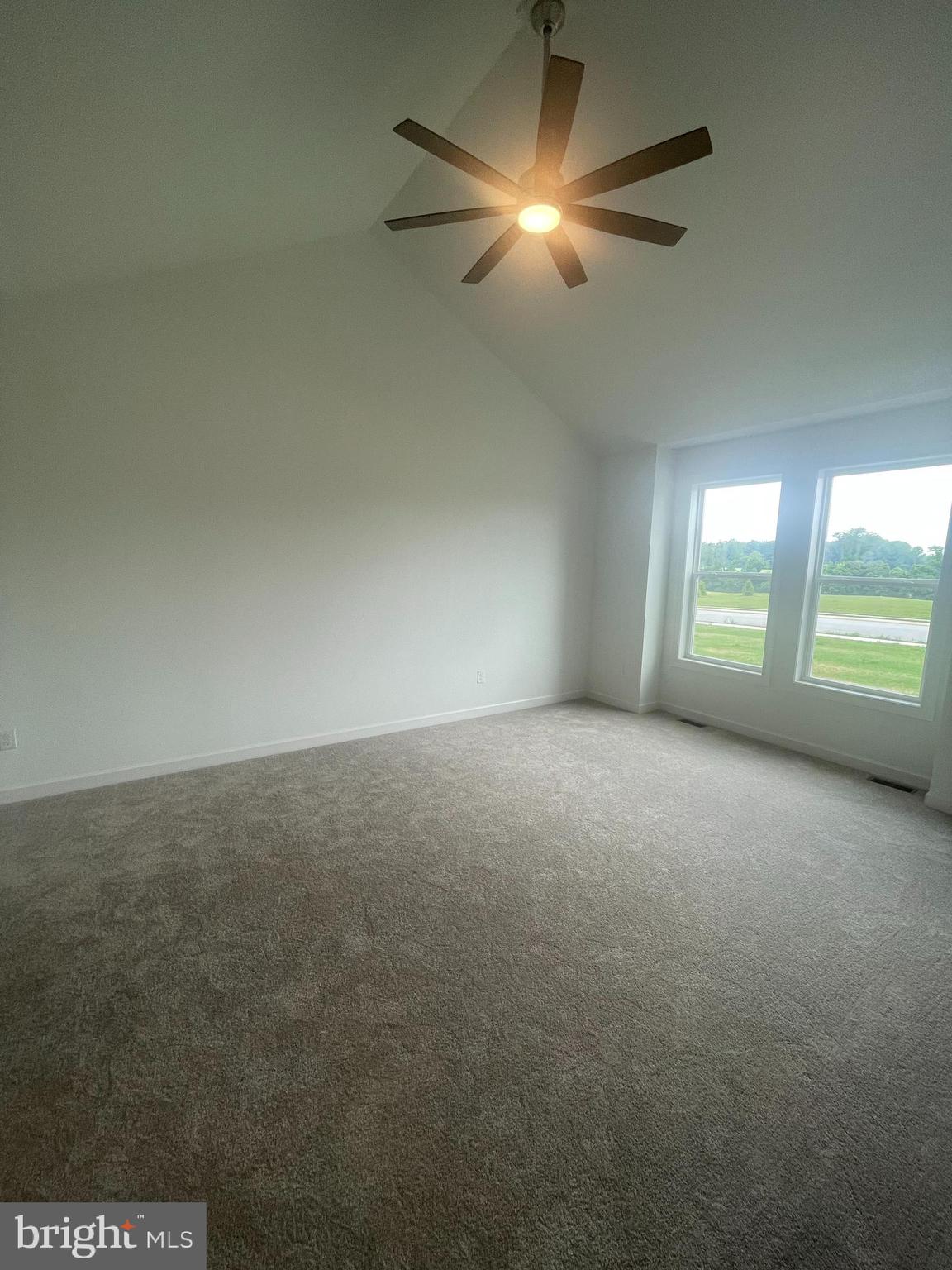 STEEPLE CHASE - Residential