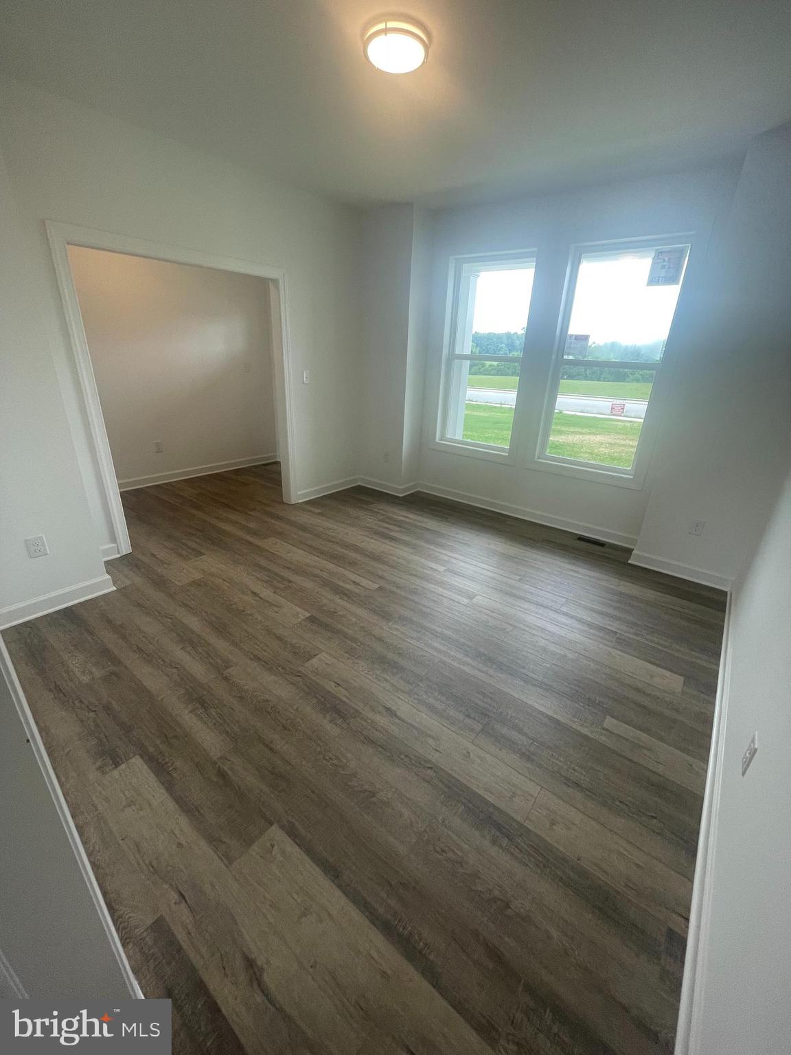 STEEPLE CHASE - Residential