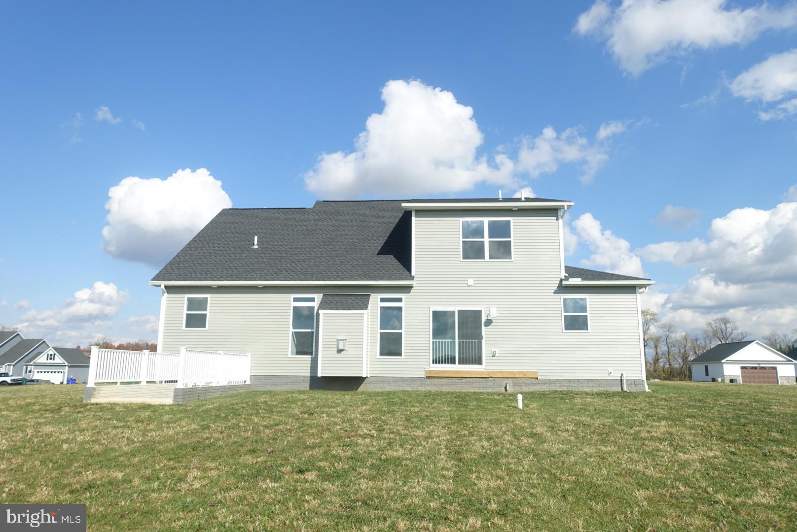 STEEPLE CHASE - Residential