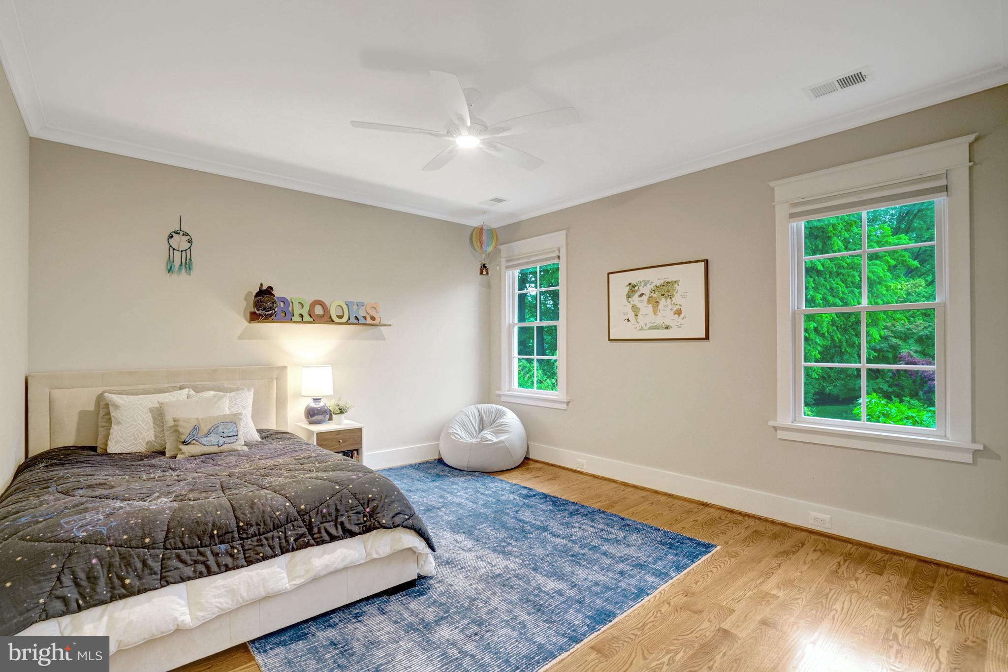 LORCOM GROVE - Residential
