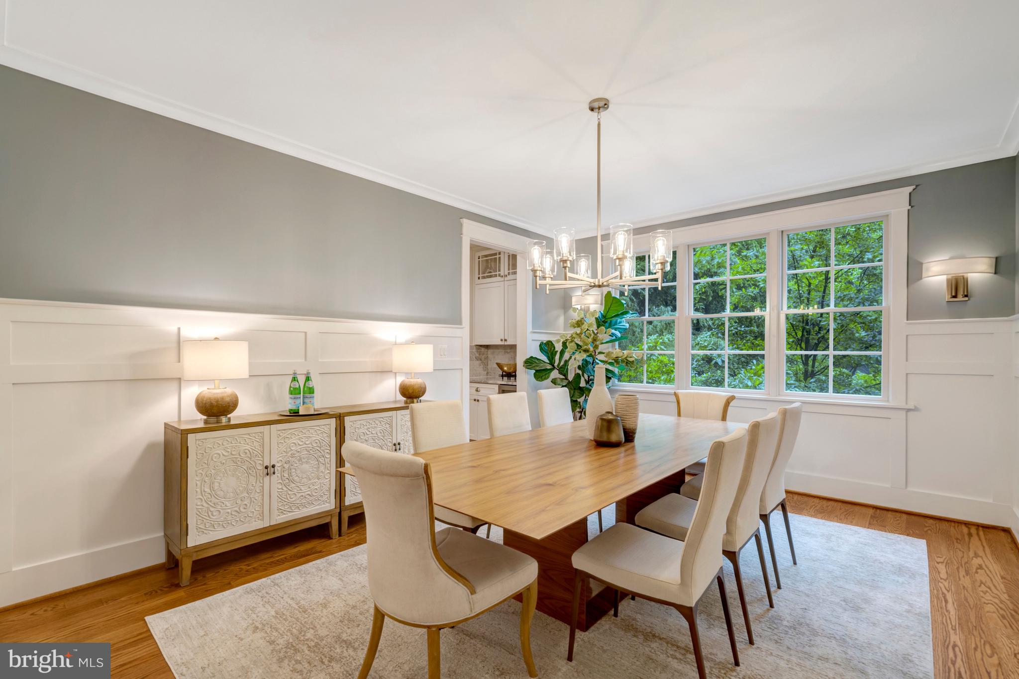 LORCOM GROVE - Residential