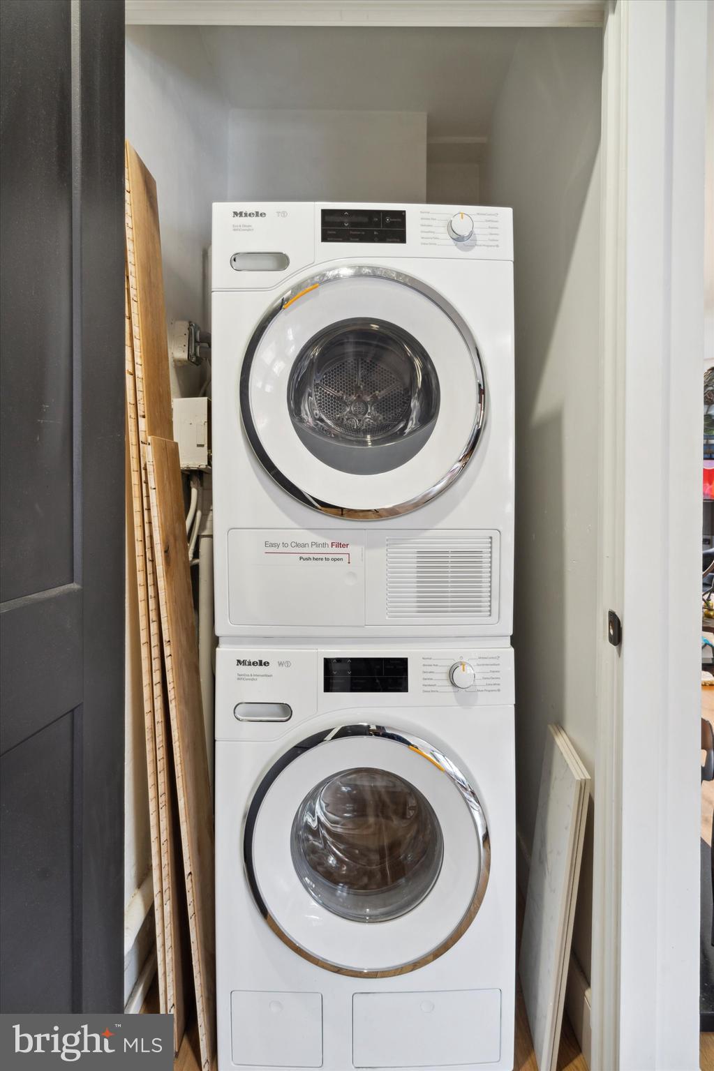 ART MUSEUM AREA - Residential