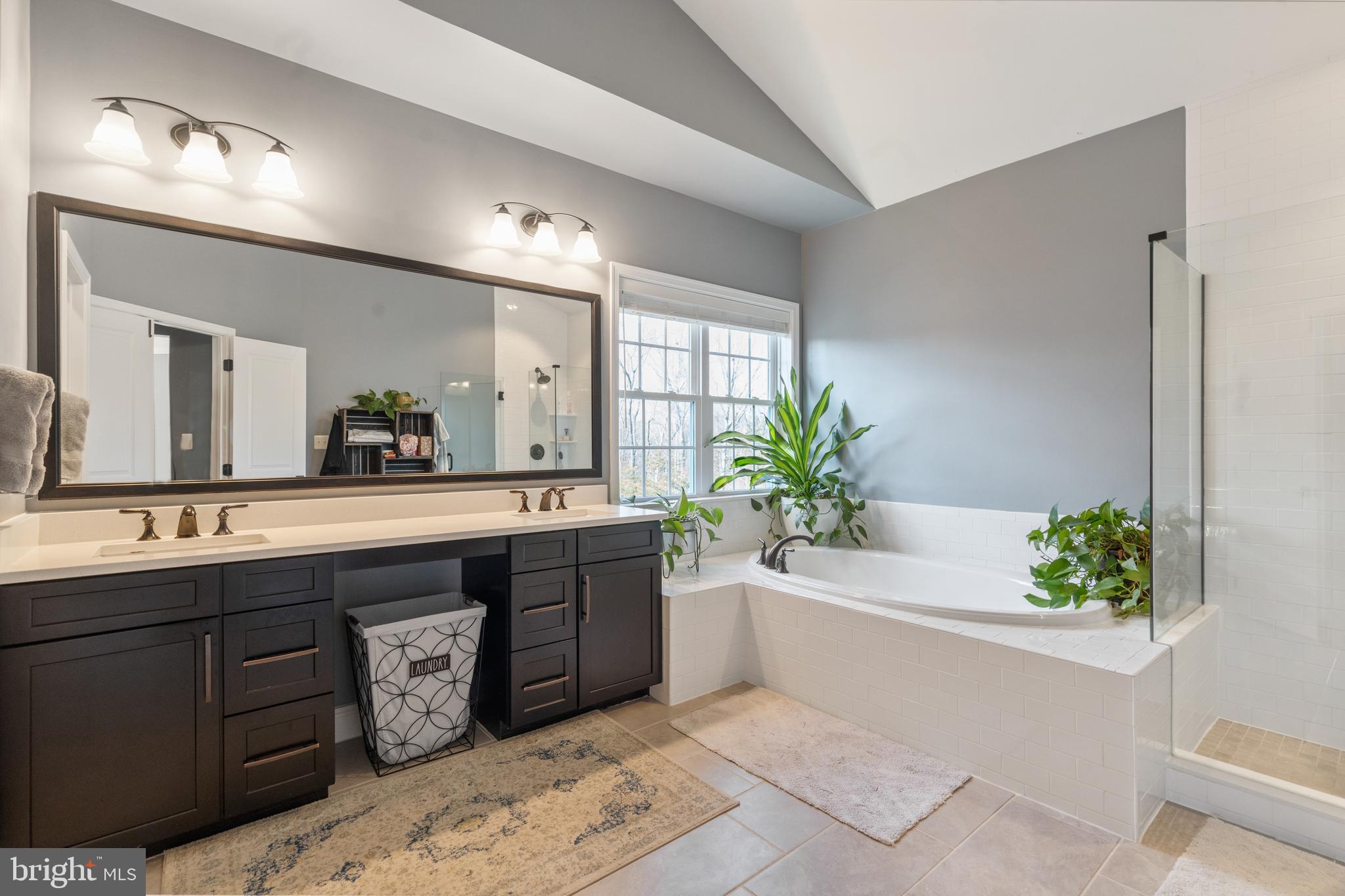 DOMINION VALLEY COUNTRY CLUB - Residential