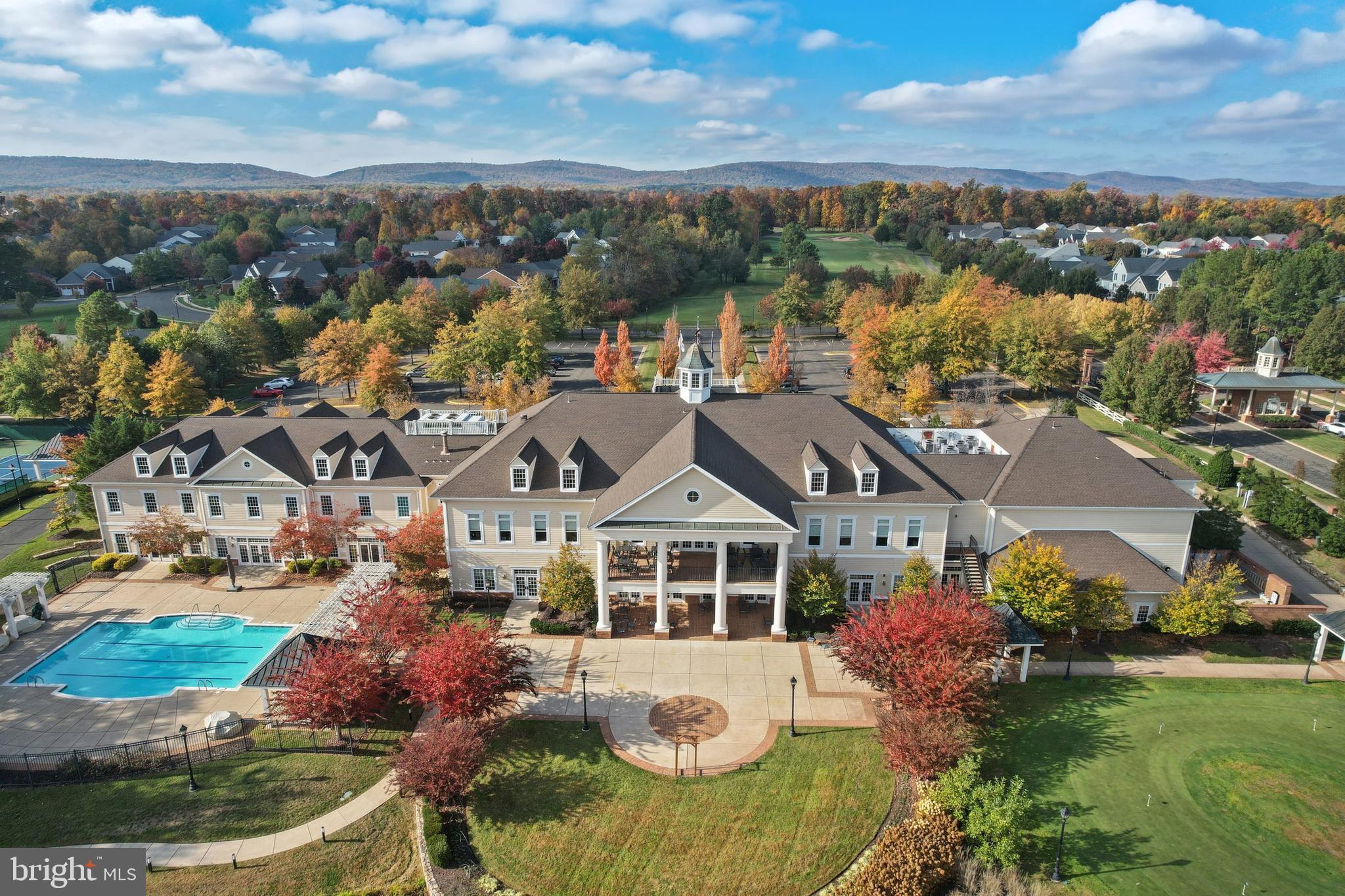 DOMINION VALLEY COUNTRY CLUB - Residential