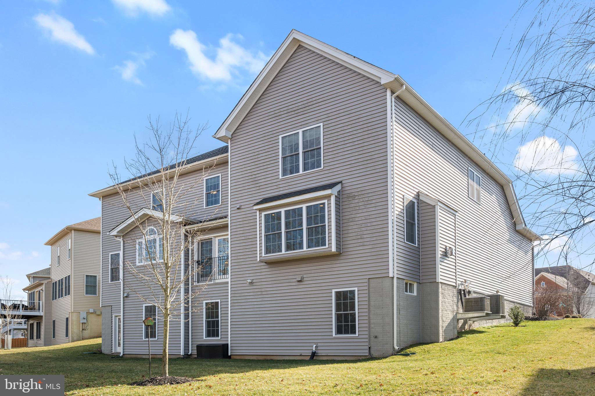 DOMINION VALLEY COUNTRY CLUB - Residential