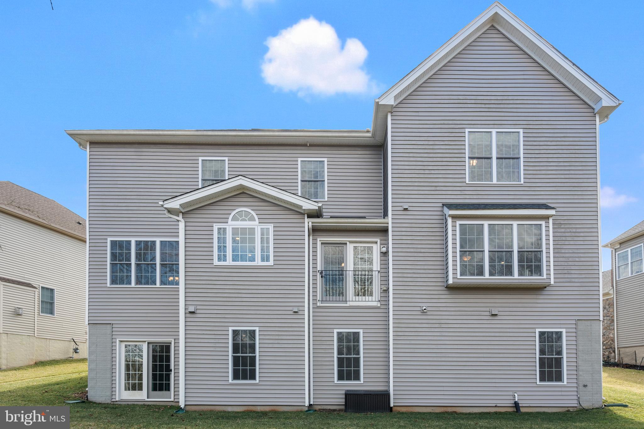 DOMINION VALLEY COUNTRY CLUB - Residential