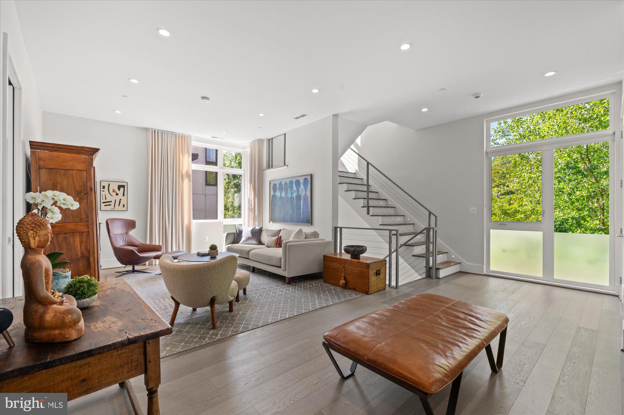 3915 FULTON STREET NW PH-6