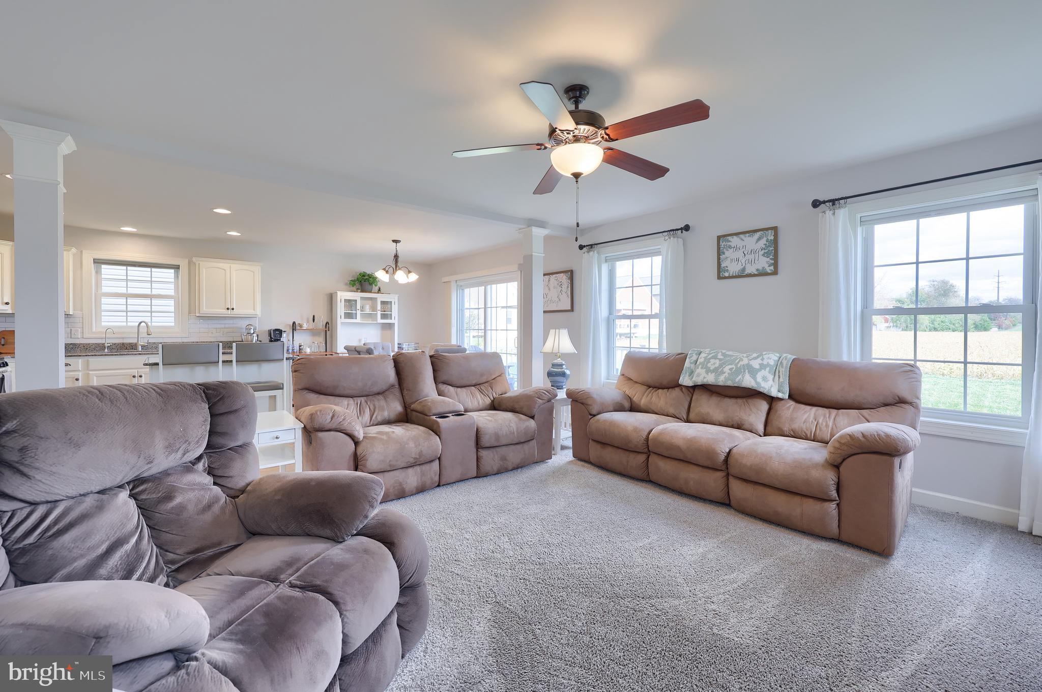 ELM TREE - Residential