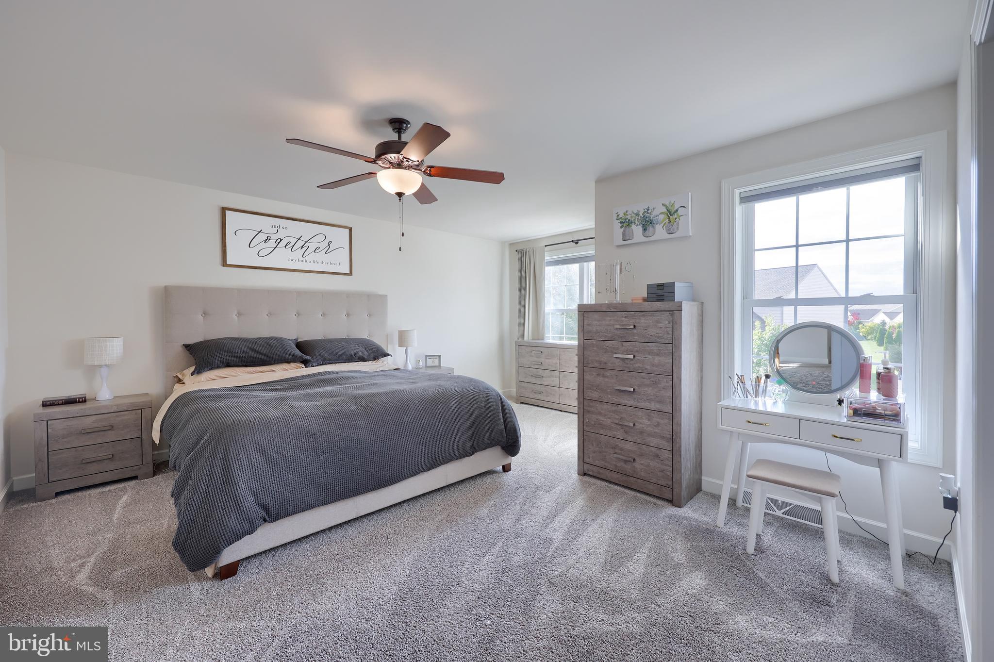 ELM TREE - Residential