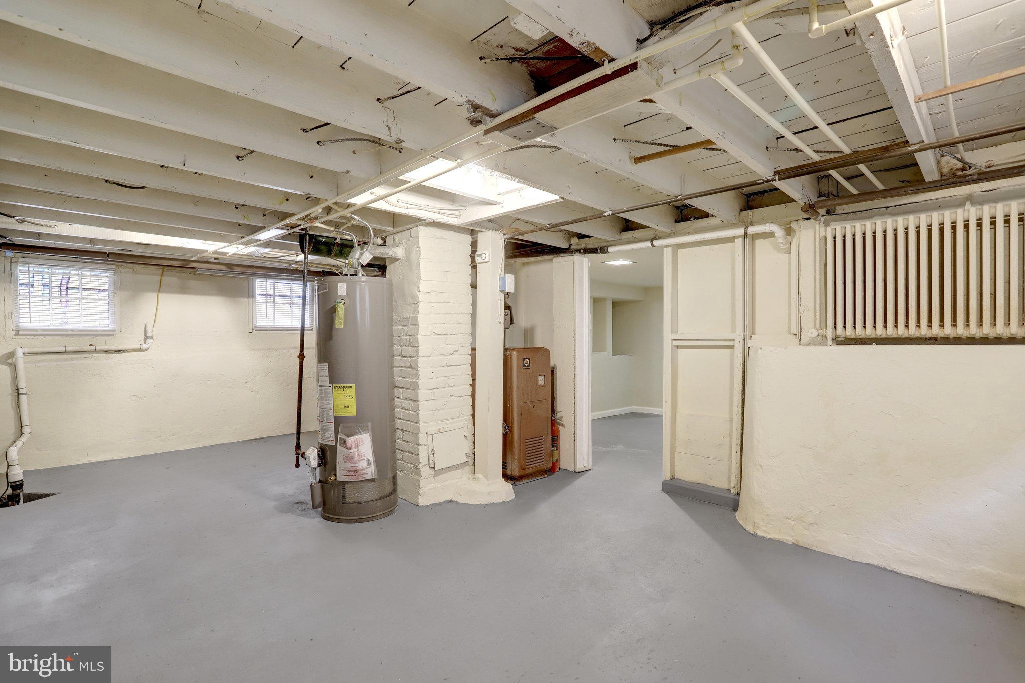 LYON VILLAGE - Residential